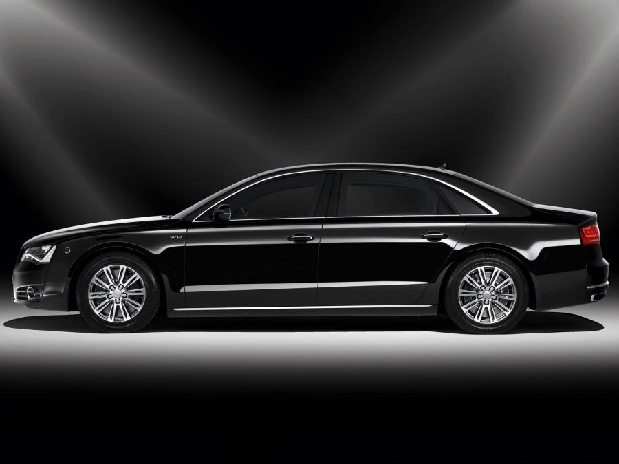 Audi A8 L W12 Security (D4) 2011 года  (фото 10 из 12)